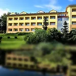Exclusive Lipno Wellness & 4*